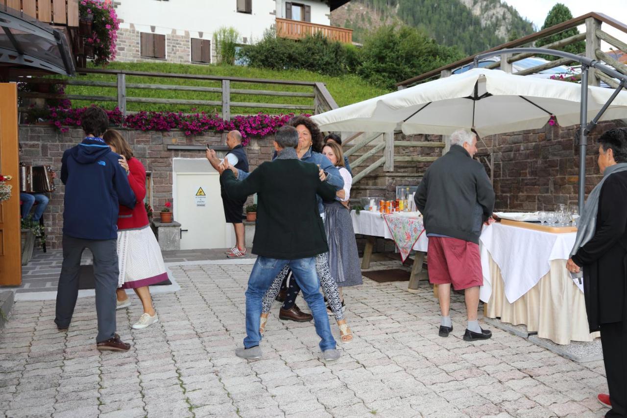 Garni Miravalle Moena Exterior foto